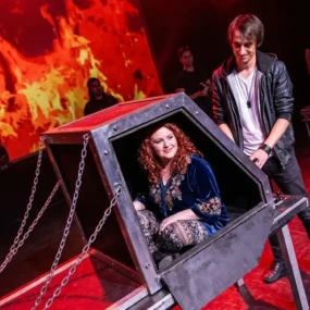 Reza – Edge of Illusion Magic Show
