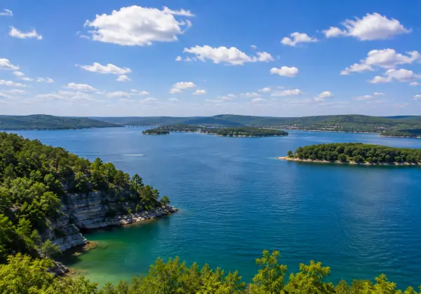 Fishing on Table Rock Lake near Branson
