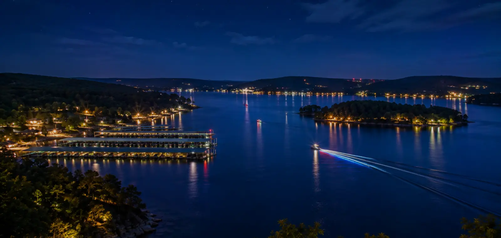 Scenic view of Table Rock Lake near Branson, Missouri