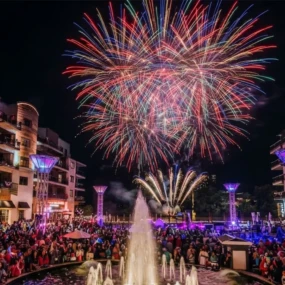 Branson Fourth of July – Liberty Light Up Fireworks at Branson Landing