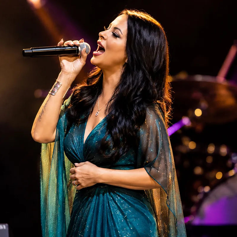 Events-September-gallery-sara-evans-concert-02