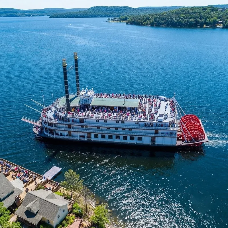 Events-december-gallery-santa_s-pancakes-and-PJs-cruises-02