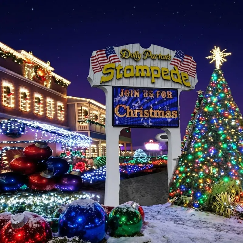 Events-november-gallery-christmas-at-dolly-parton_s-stampede-04